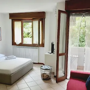 La Casa Sul Bosco Apartment